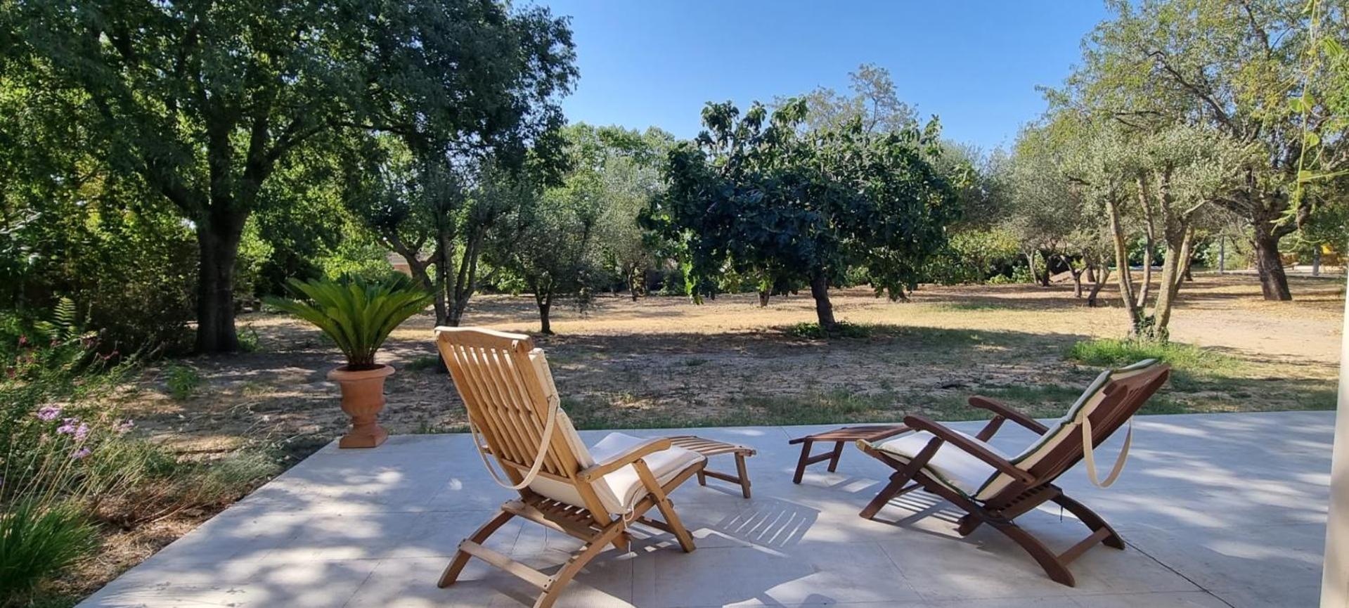ユゼLa Provencaleアパートメント エクステリア 写真